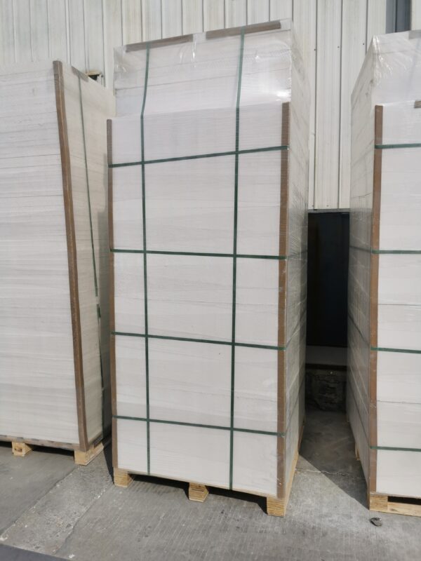 280 kg/m3 Density Ceramic fiber board refractory material